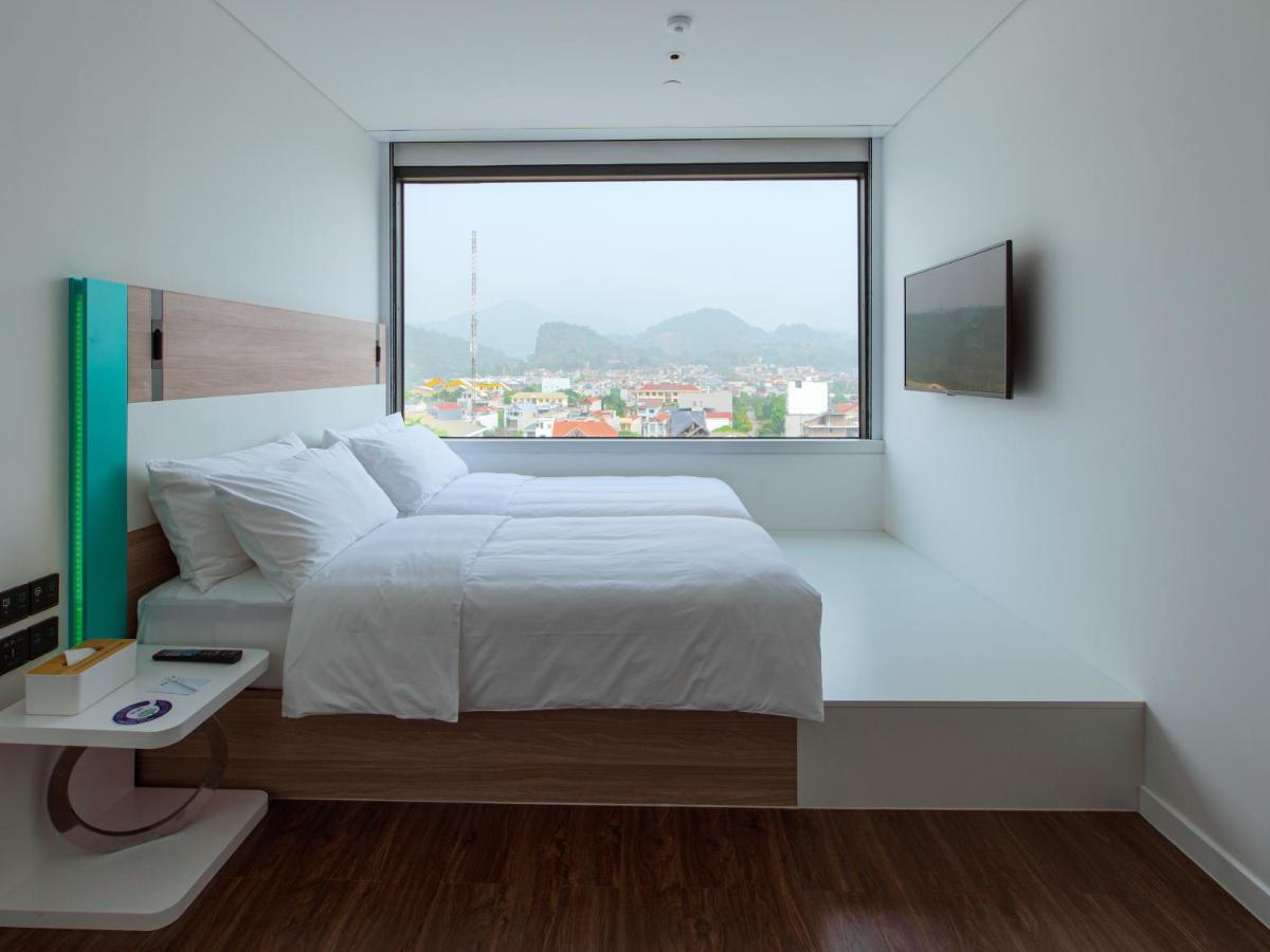 Tru By Hilton Hoa Binh City Centre Hòa Bình Екстериор снимка